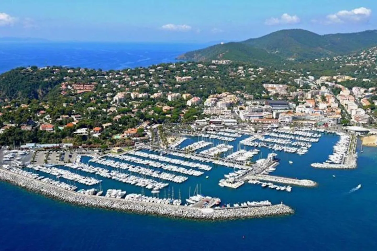 Lejlighed Joli Appartement Tout Equipe, Plage Et Centre 200M Cavalaire-sur-Mer